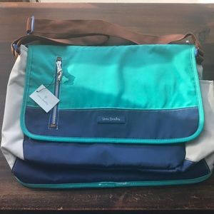 Vera Bradley Laptop Messenger bag NWT